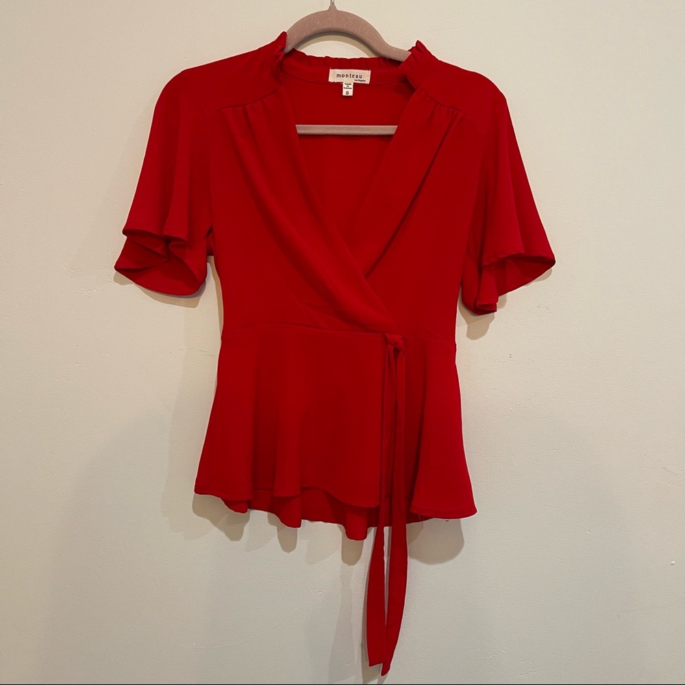 Like New Monteau Red V-Neck Faux Wrap Small Shirt in Excellent Condition